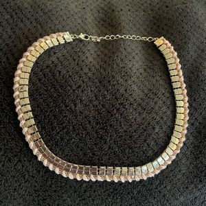 Gold and pink thread necklace